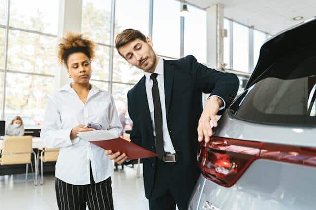 Elevating Vehicle Sales 2023 के Festive Season में Chaka-Chak Growth!